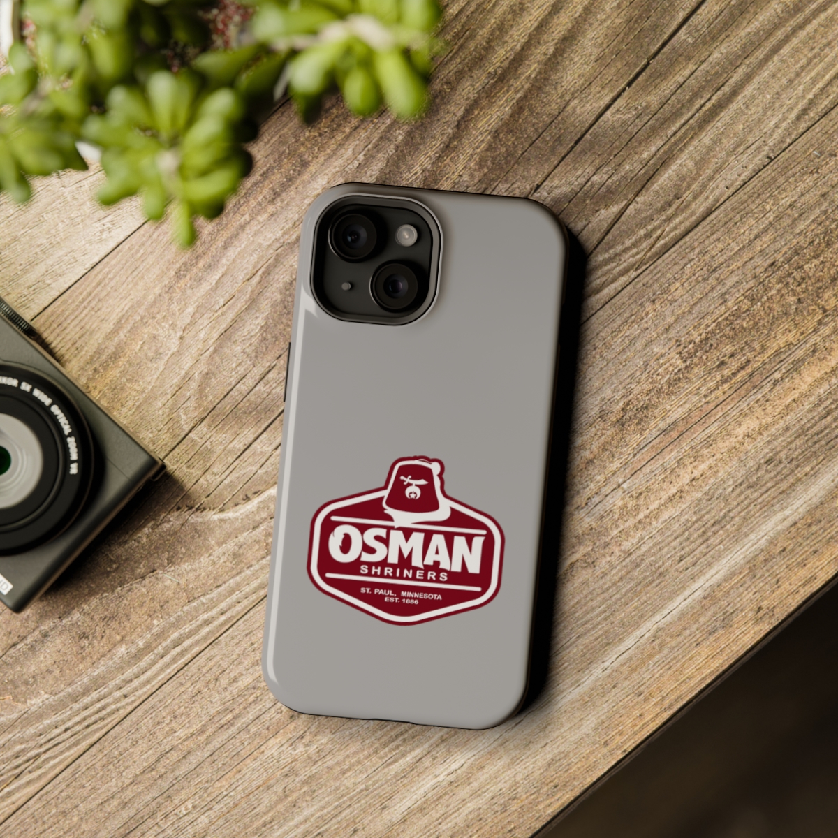 Osman Shrine MagSafe Tough Case Light Grey - Image 3